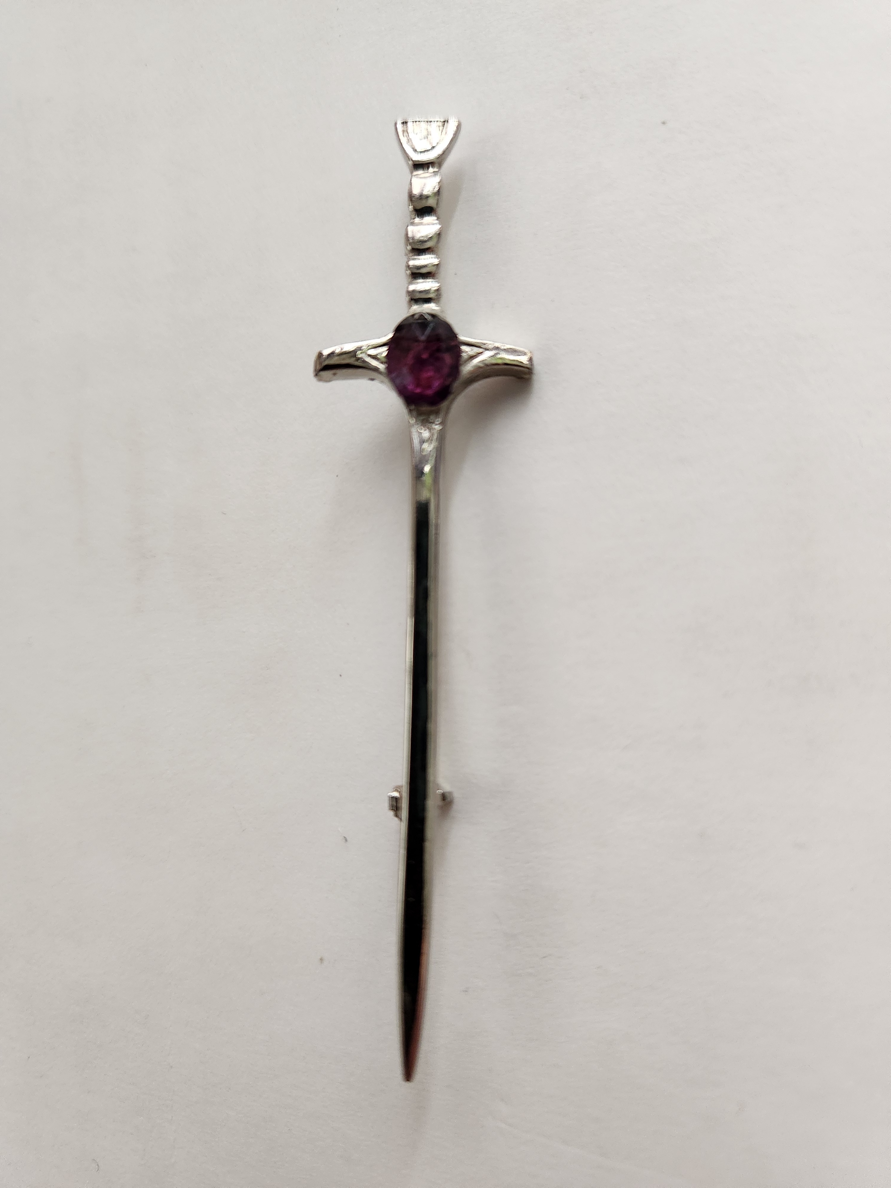 Scottish Sword Kilt Pin with Amethyst (image for) Scottish Sword Kilt Pin with Amethyst